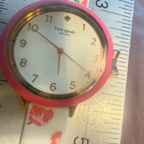 NWT Kate Spade New York Park Row Floral White Pink Silicone Strap Watch 34mm - Picture 3 of 6